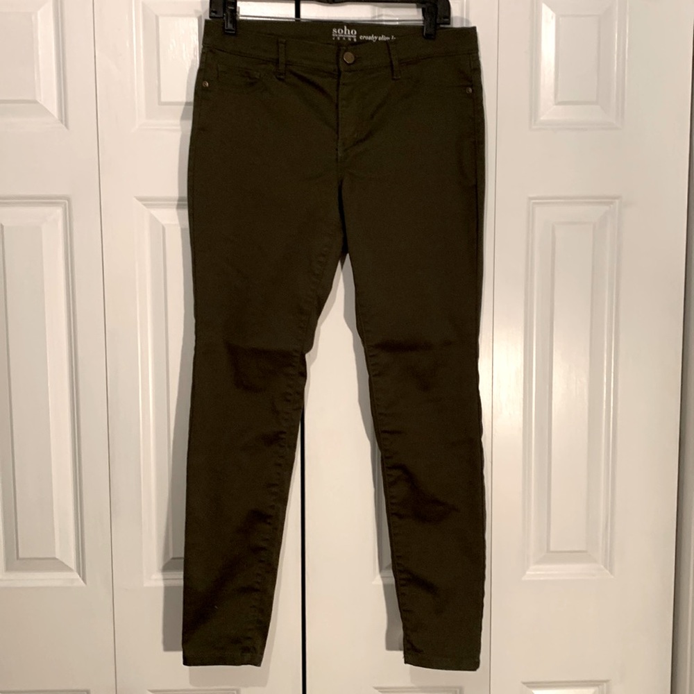 NY&Co olive green straight legged pants size 8